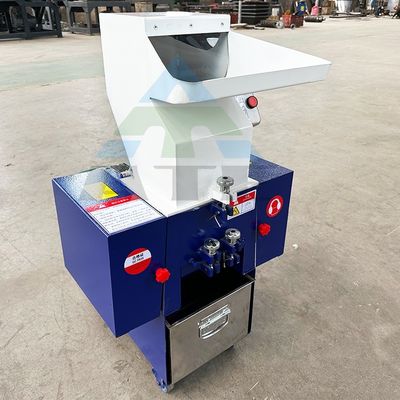 재활용 폐기물 플라스틱 병 300-350 kg/h 용량 단일 샤프트 분쇄 기계