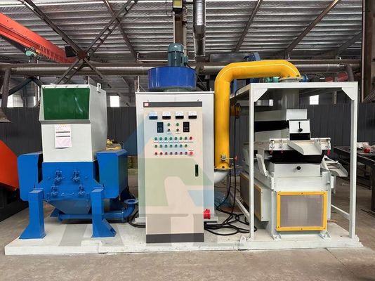 3000L / H 용량 구리 와이어 granulator 기계 고 자동화 폐기물 금속 재활용